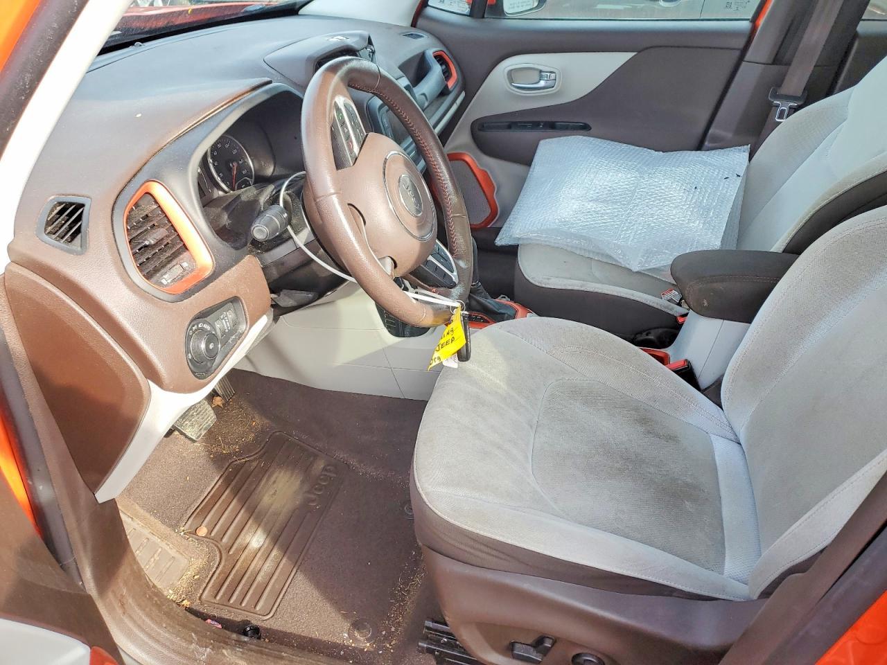2017 Jeep Renegade Latitude - Фото 7