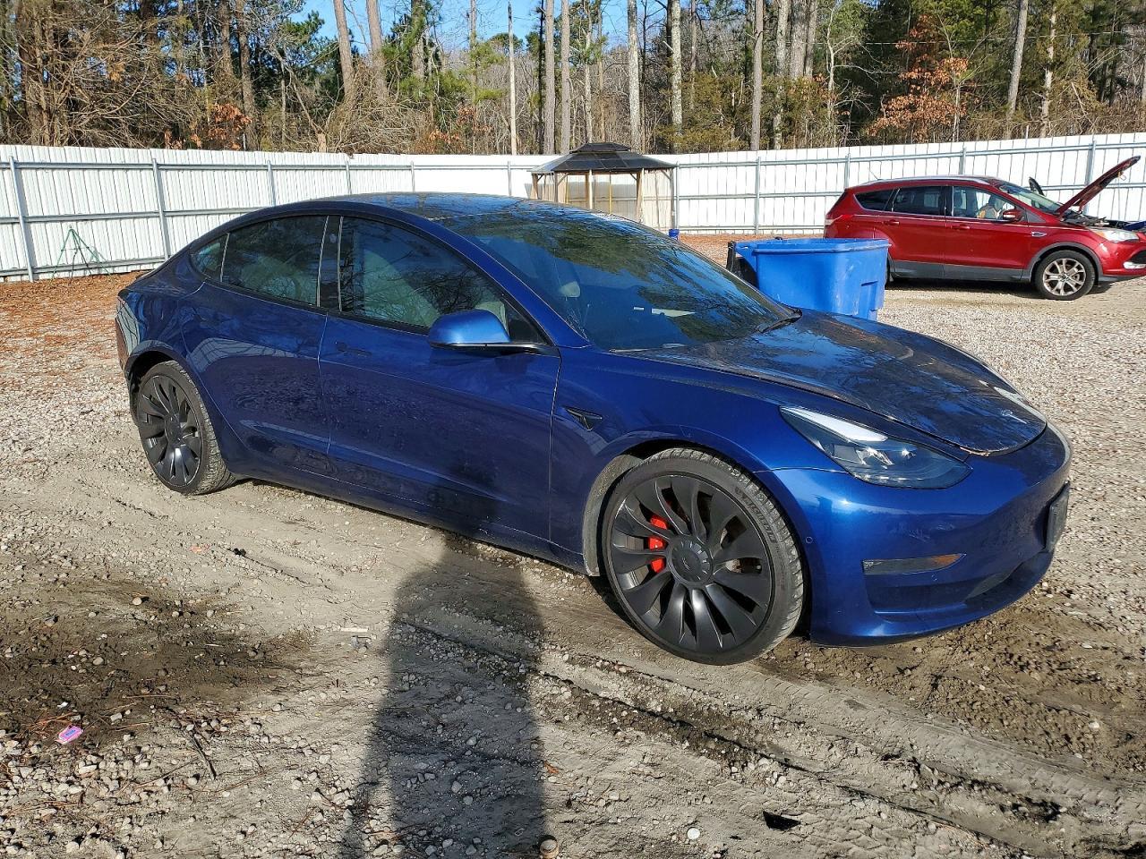 2022 Tesla Model 3 - Фото 4