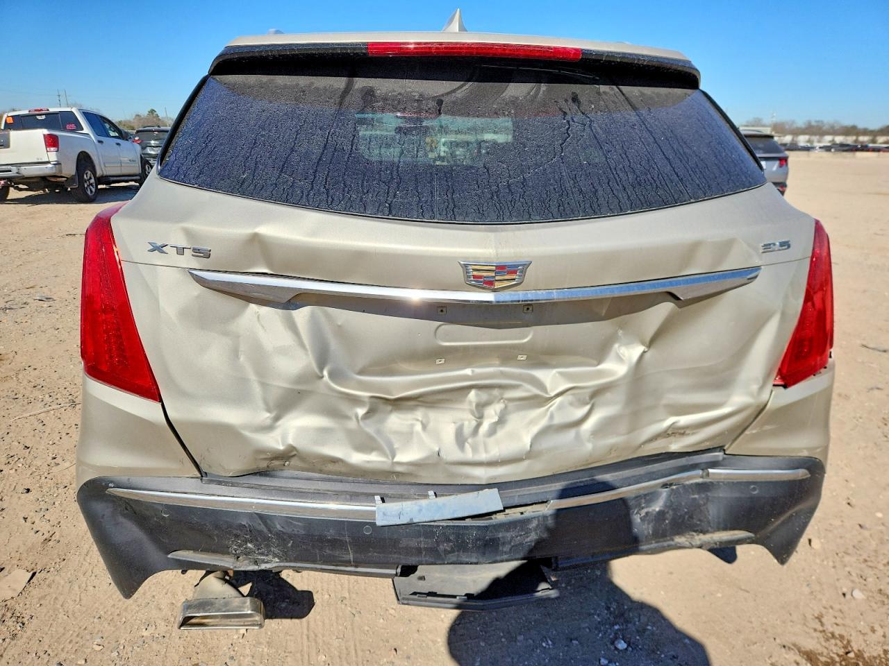 2017 Cadillac Xt5 Luxury - Image 6