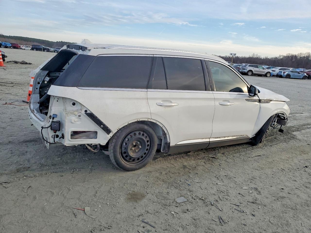 2022 Lincoln Aviator Reserve - Фото 3