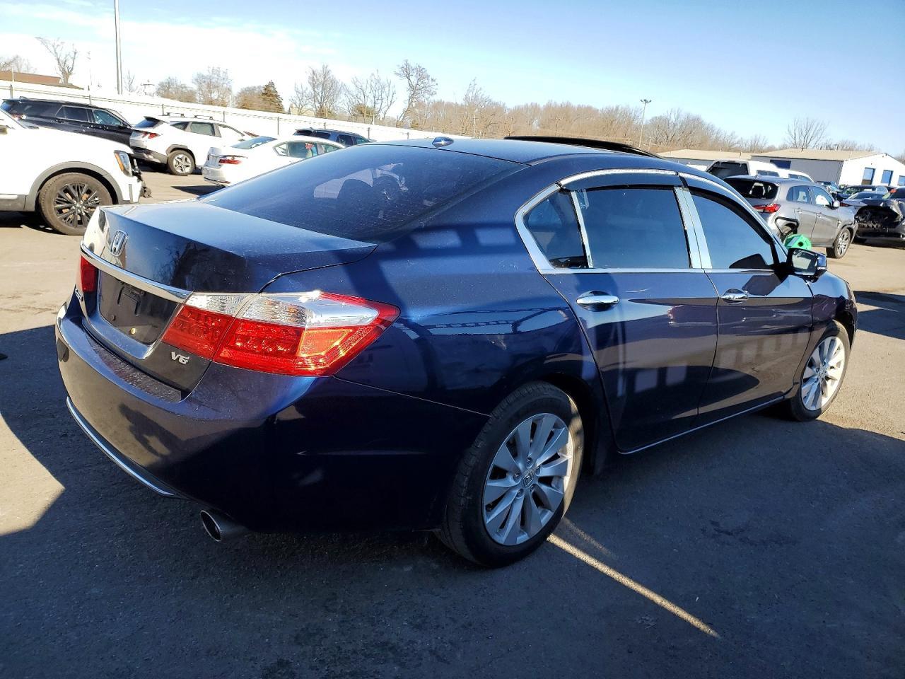 2015 Honda Accord Exl - Image 3