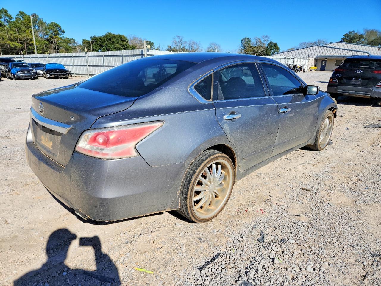 2015 Nissan Altima 2.5 - Фото 3