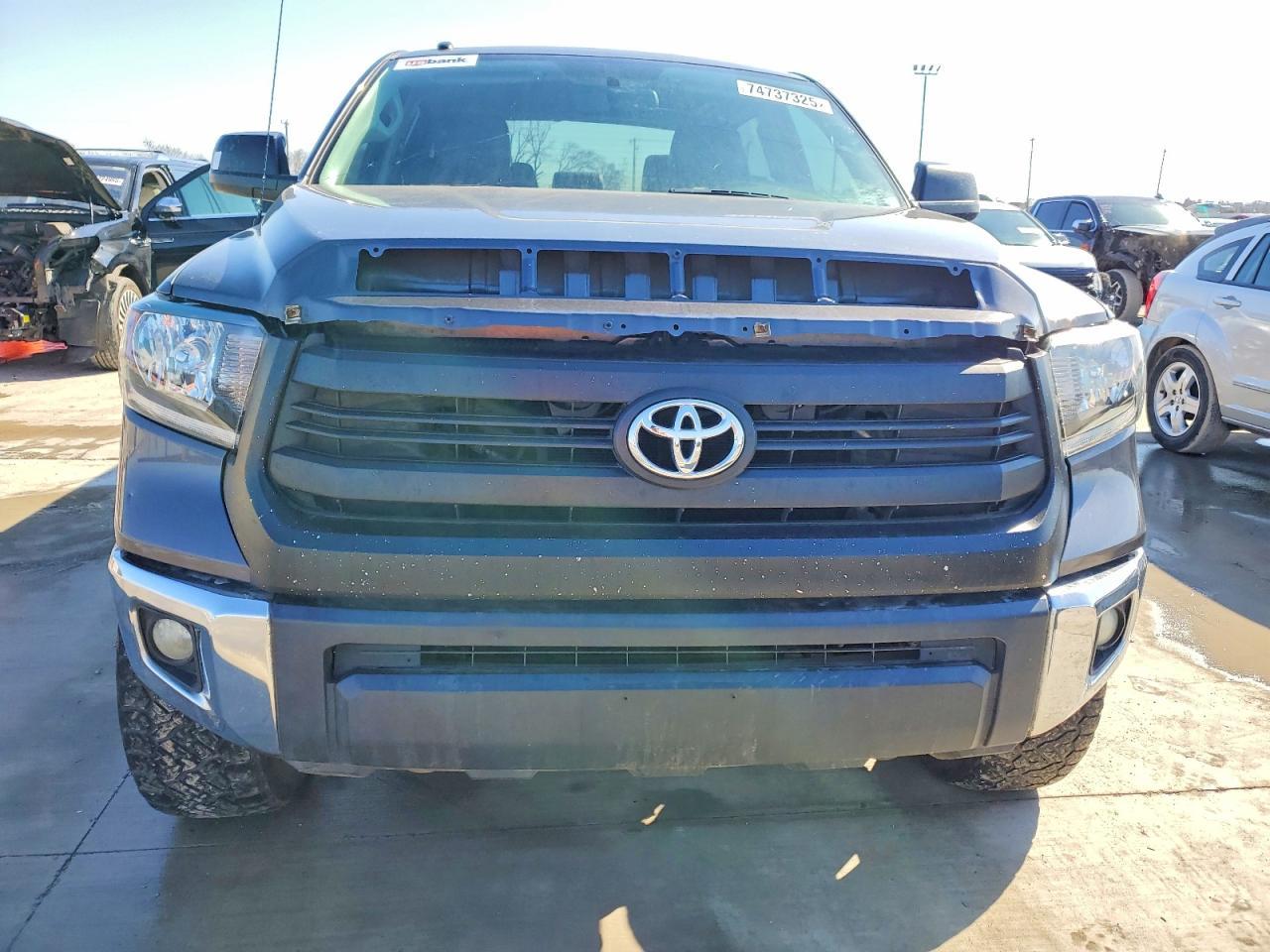 2017 Toyota Tundra Crewmax Sr5 - Фото 5
