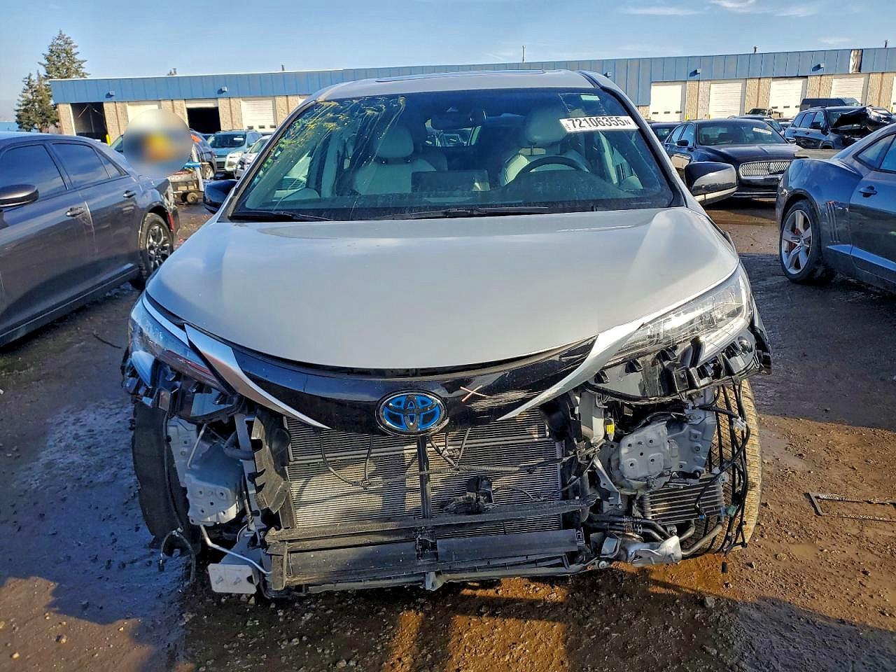2024 Toyota Sienna Xse - Фото 5