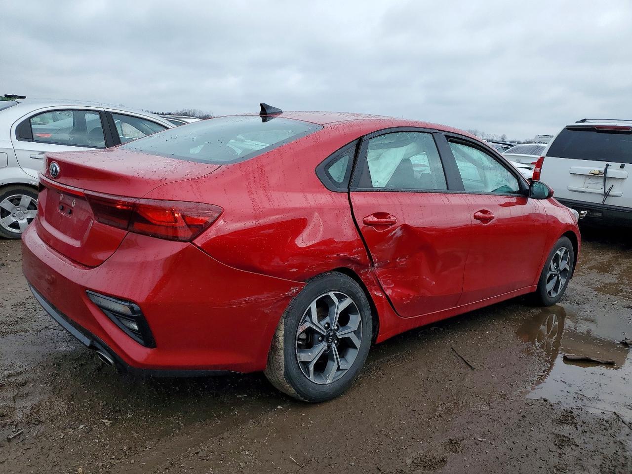 2021 Kia Forte Fe - Фото 3