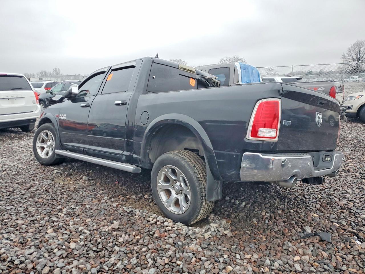 2015 Ram 1500 Laramie - Фото 2