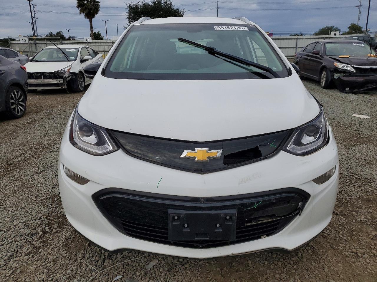 2017 Chevrolet Bolt Ev Premier - Image 5
