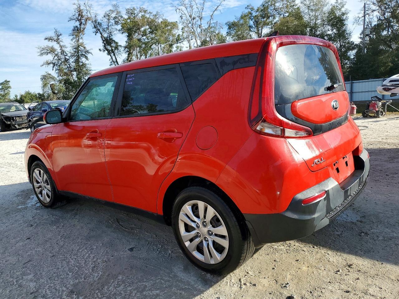 2020 Kia Soul Lx - Image 2