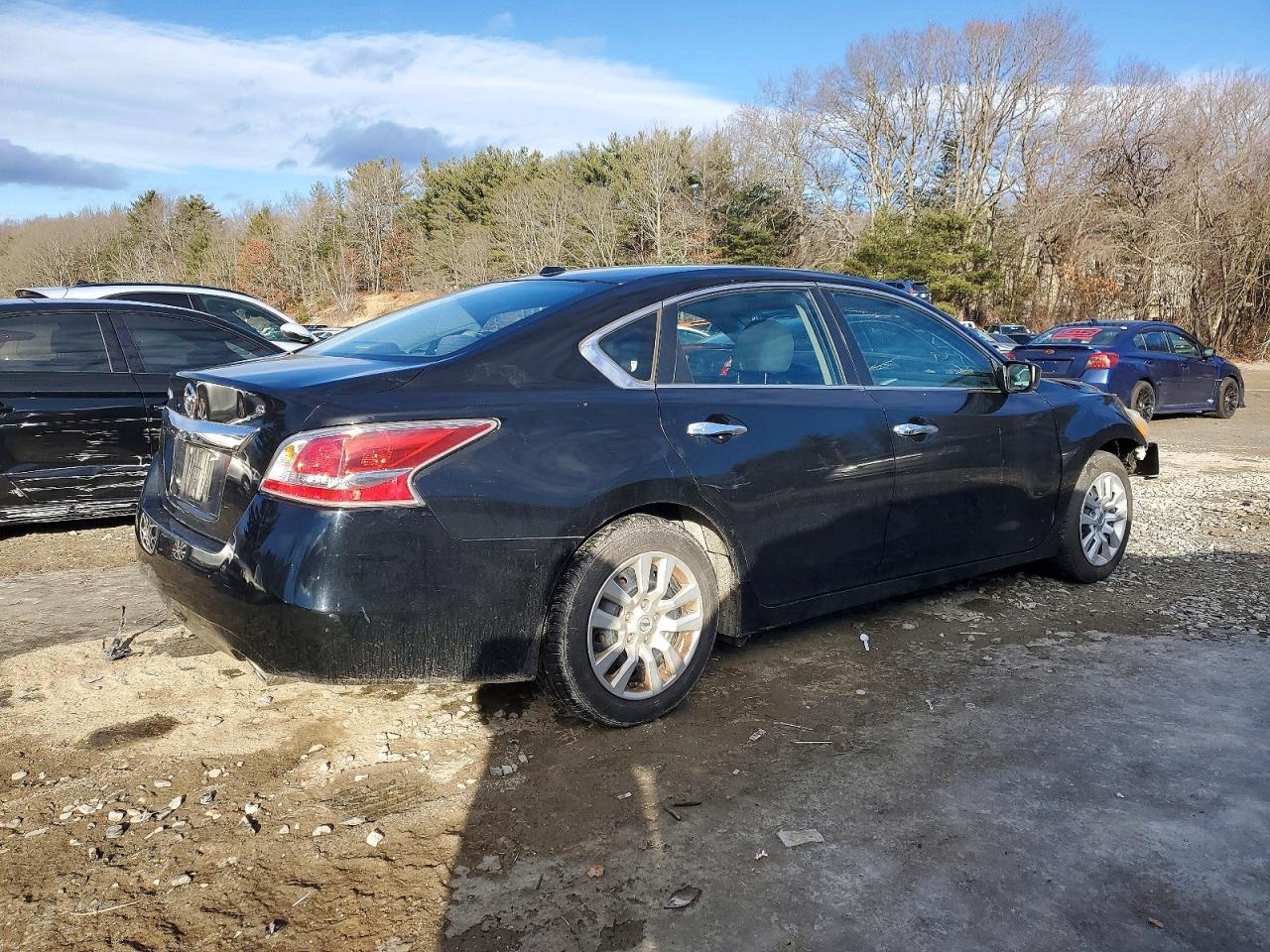 2015 Nissan Altima 2.5 S - Image 3