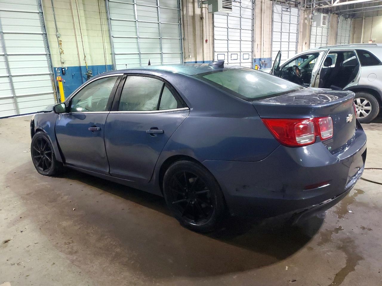 2015 Chevrolet Malibu 2Lt - Фото 2