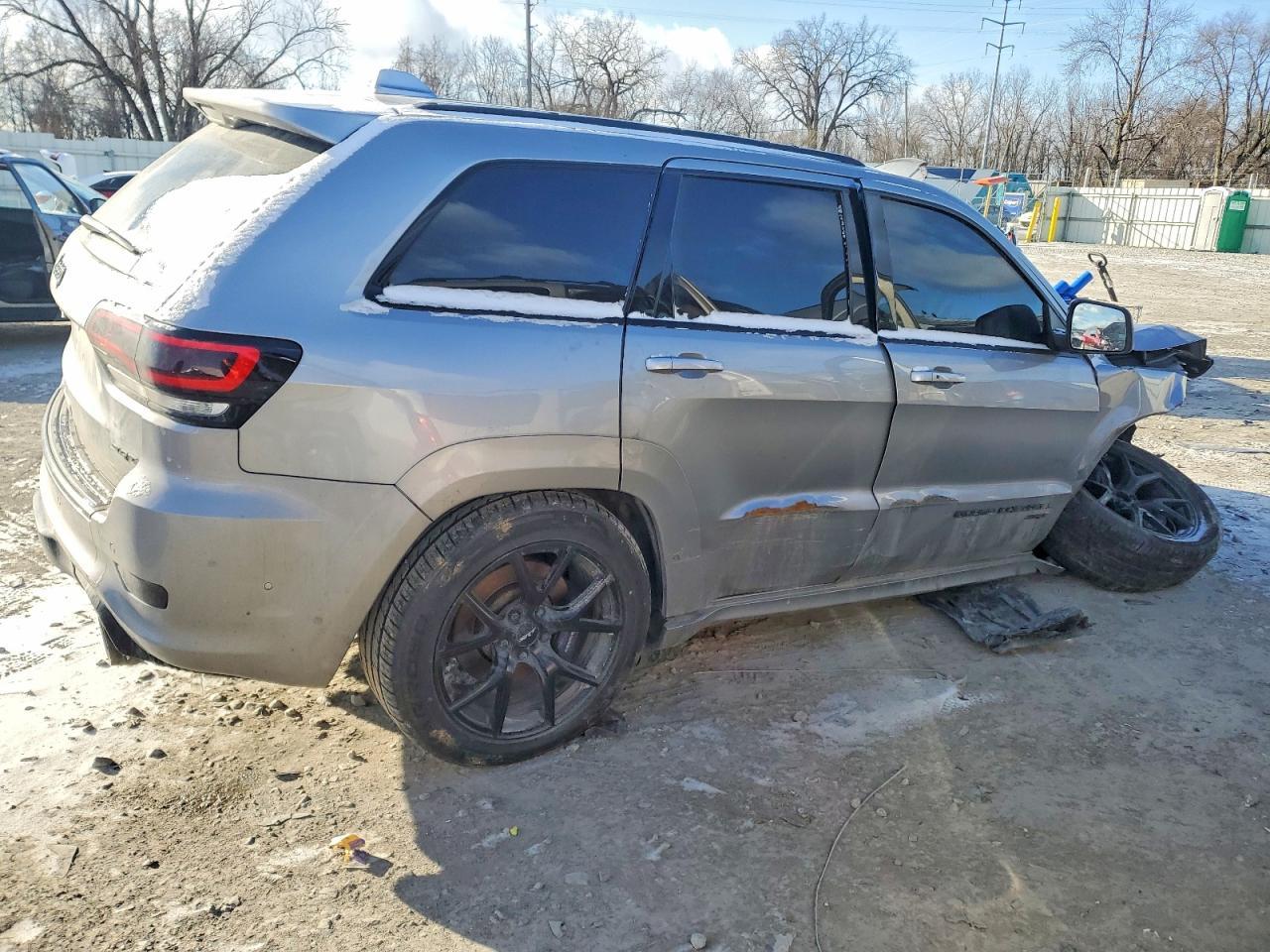 2020 Jeep Grand Cherokee Srt-8 - Фото 3