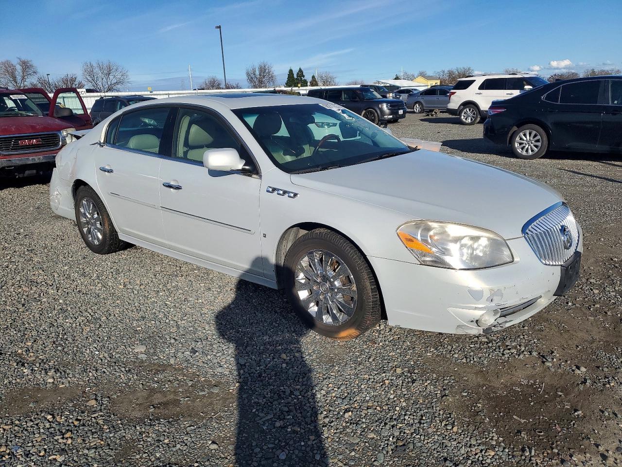 2010 Buick Lucerne Cxl - Image 4