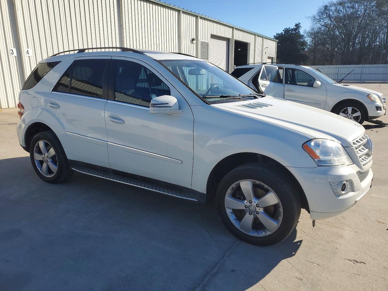 2011 Mercedes-Benz Ml 350 - Image 4