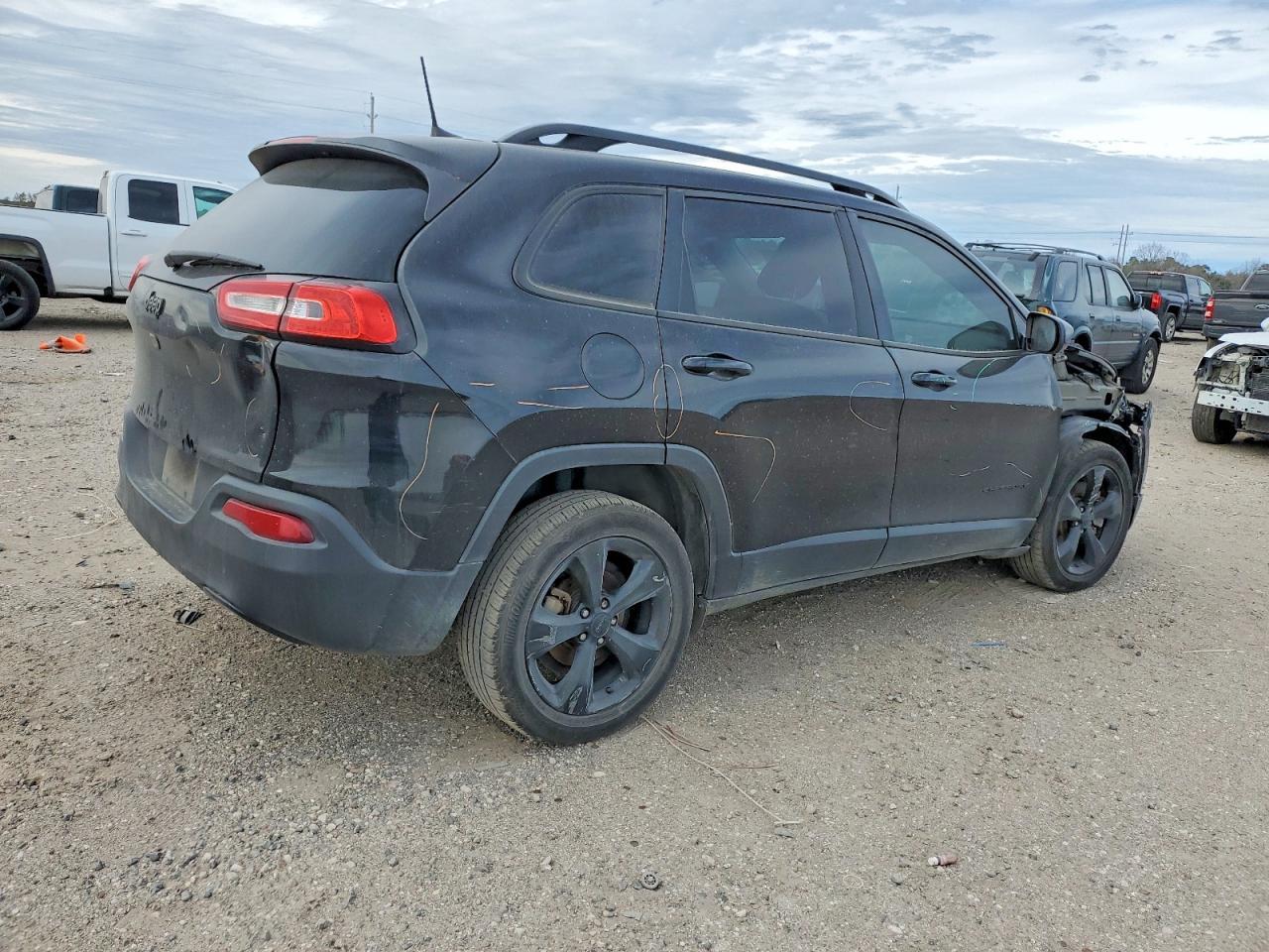2018 Jeep Cherokee Latitude - Фото 3