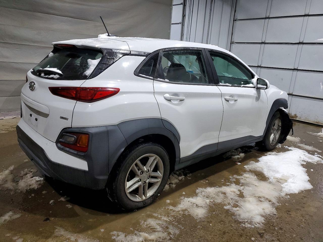 2020 Hyundai Kona Se - Фото 3