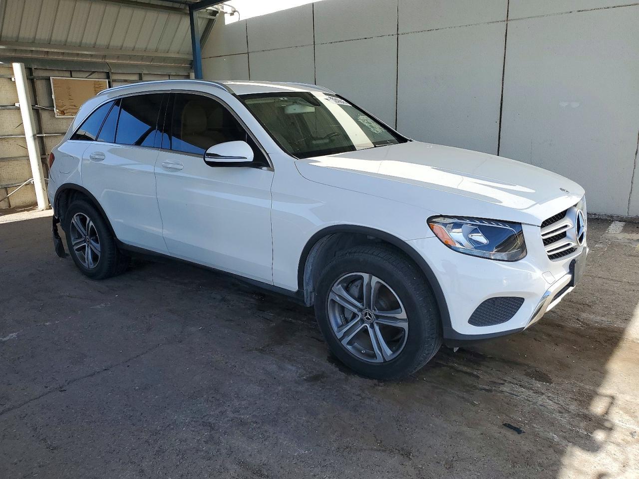 2019 Mercedes-Benz Glc 300 - Image 4