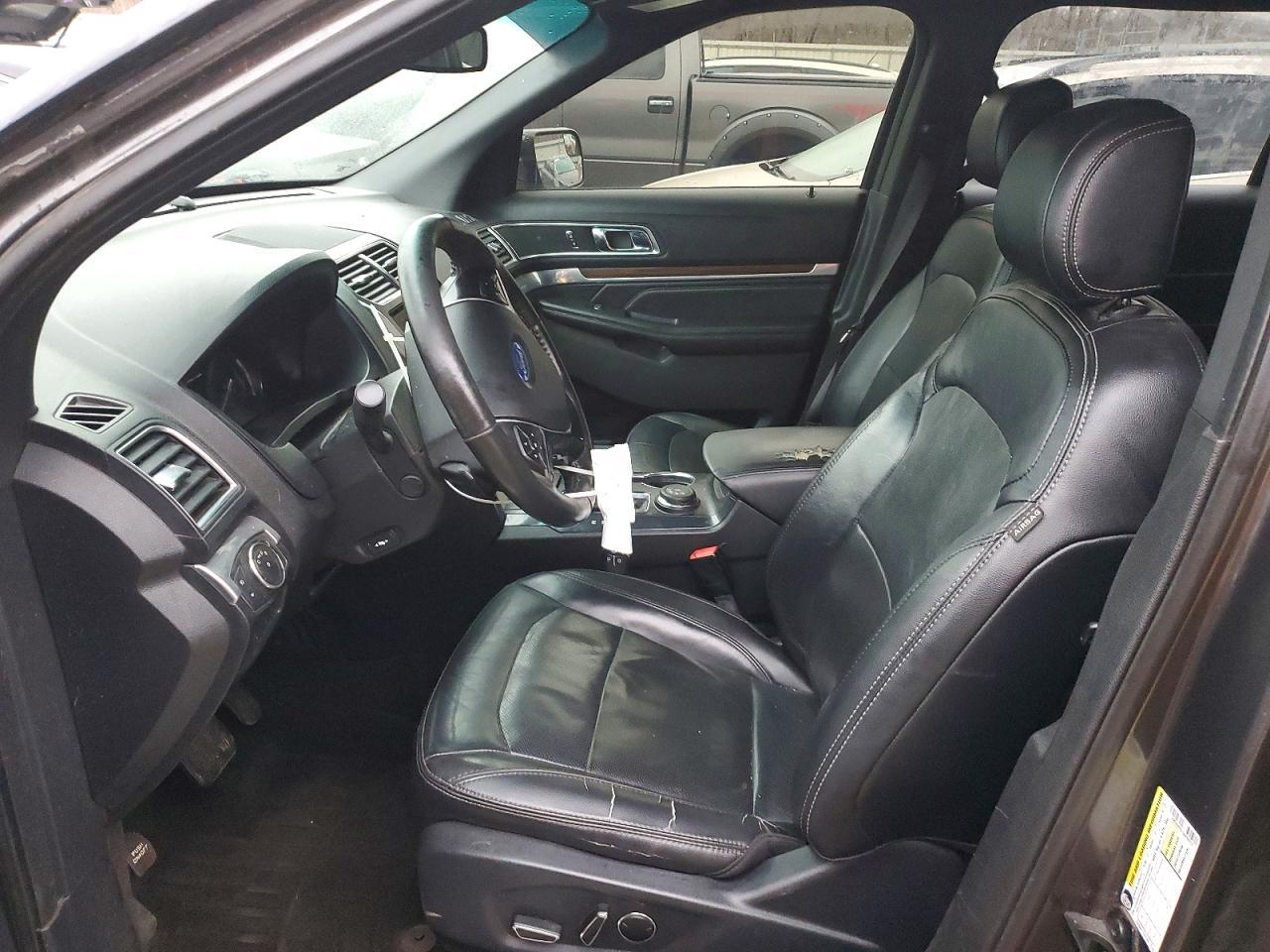 2016 Ford Explorer Limited - Image 7