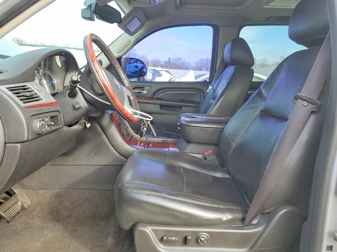 2012 Cadillac Escalade Esv Luxury - Фото 7