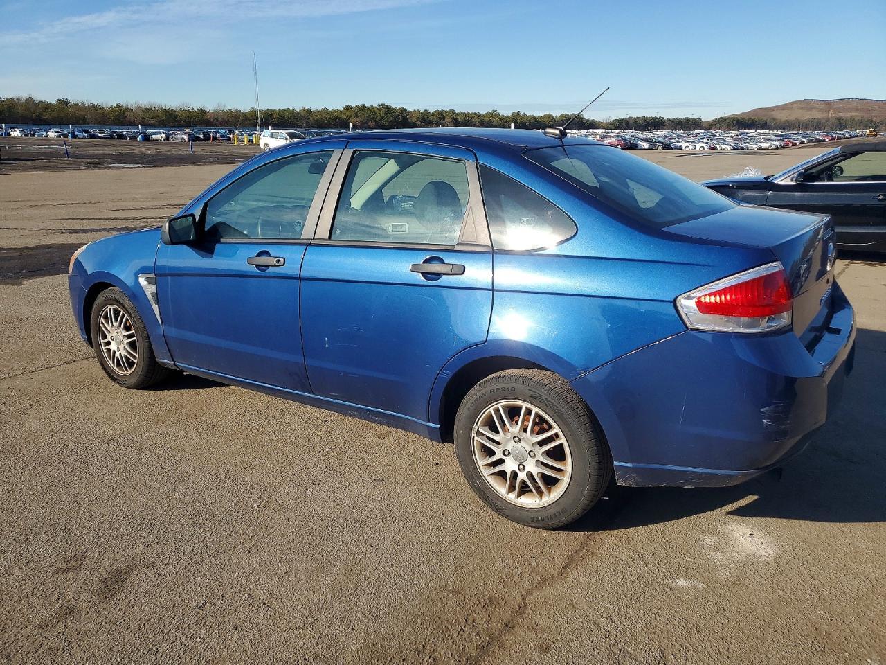 2008 Ford Focus Se - Фото 2