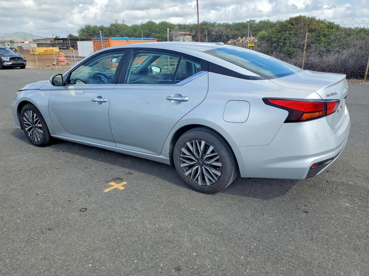 2023 Nissan Altima Sv - Фото 2