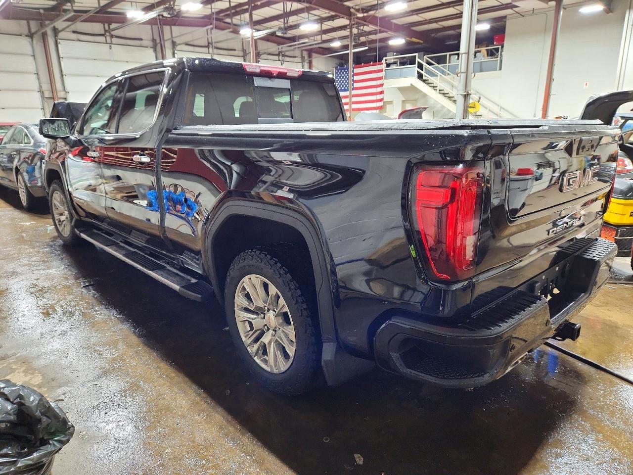 2023 GMC Sierra K1500 Denali - Image 2