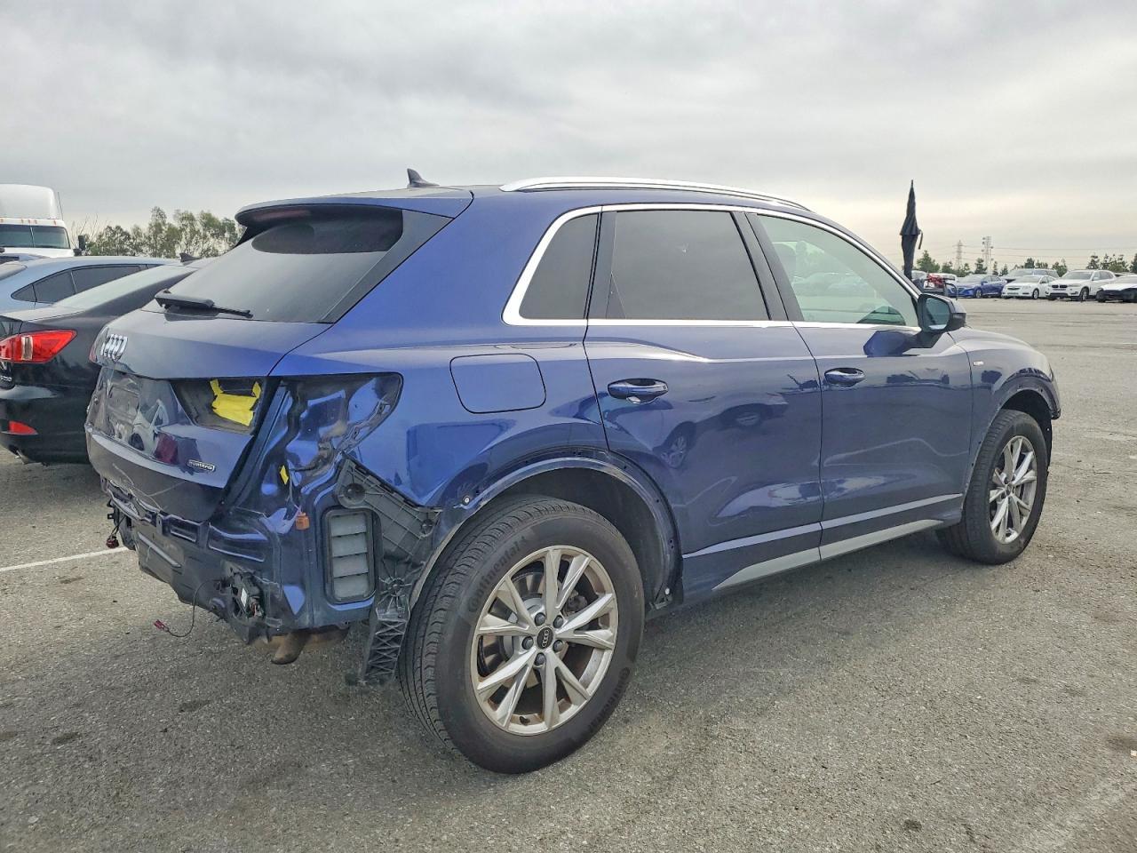 2022 Audi Q3 Premium Plus S Line 45 - Фото 3