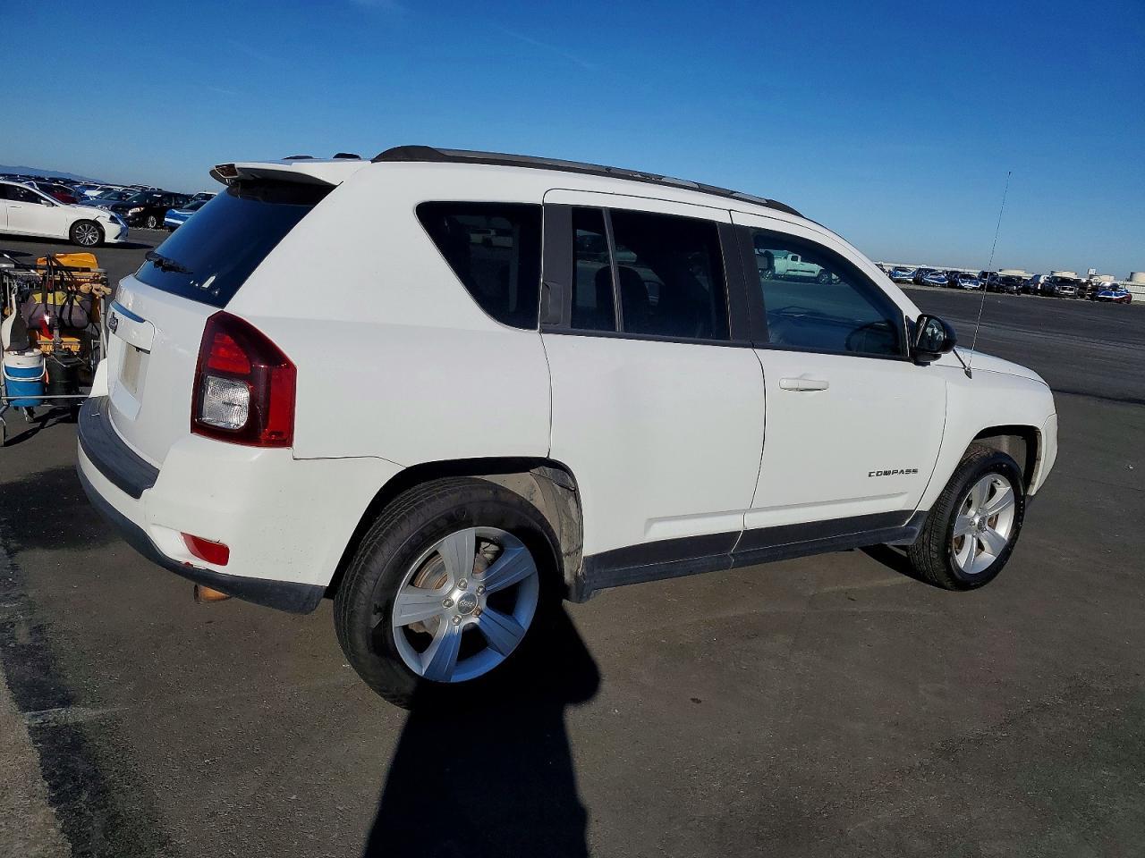 2016 Jeep Compass Sport - Image 3