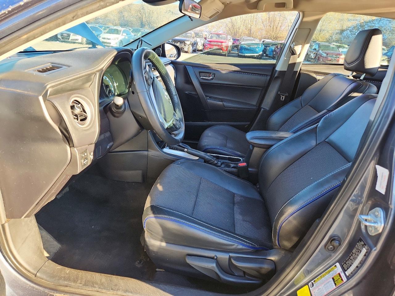 2017 Toyota Corolla - Фото 7