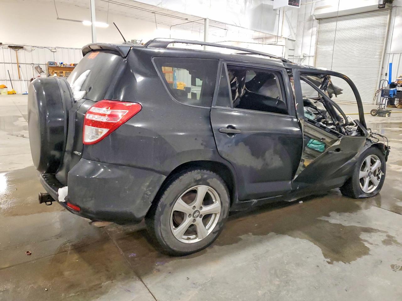 2010 Toyota Rav4 - Image 3