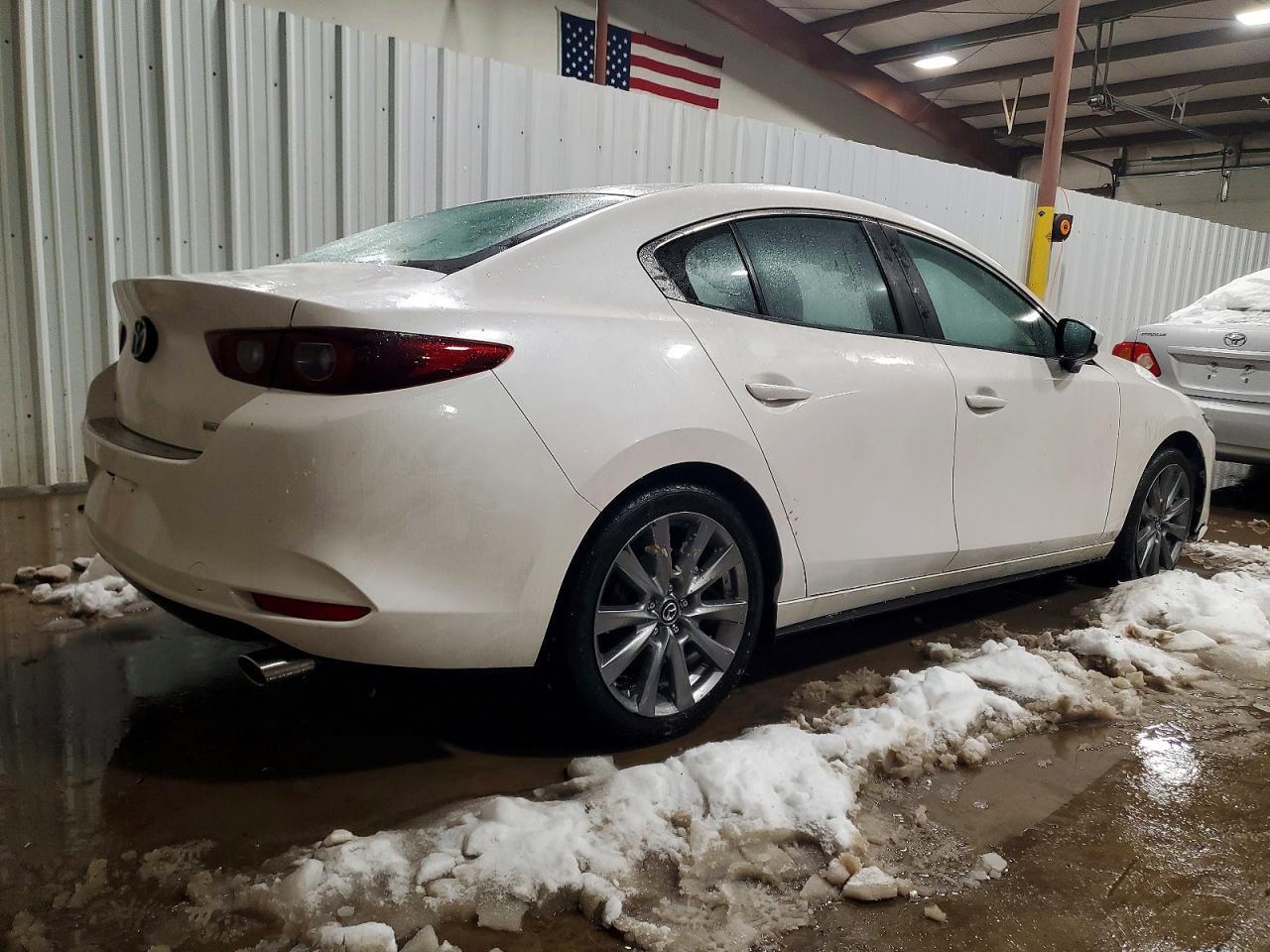 2025 Mazda 3 Preferred - Фото 3