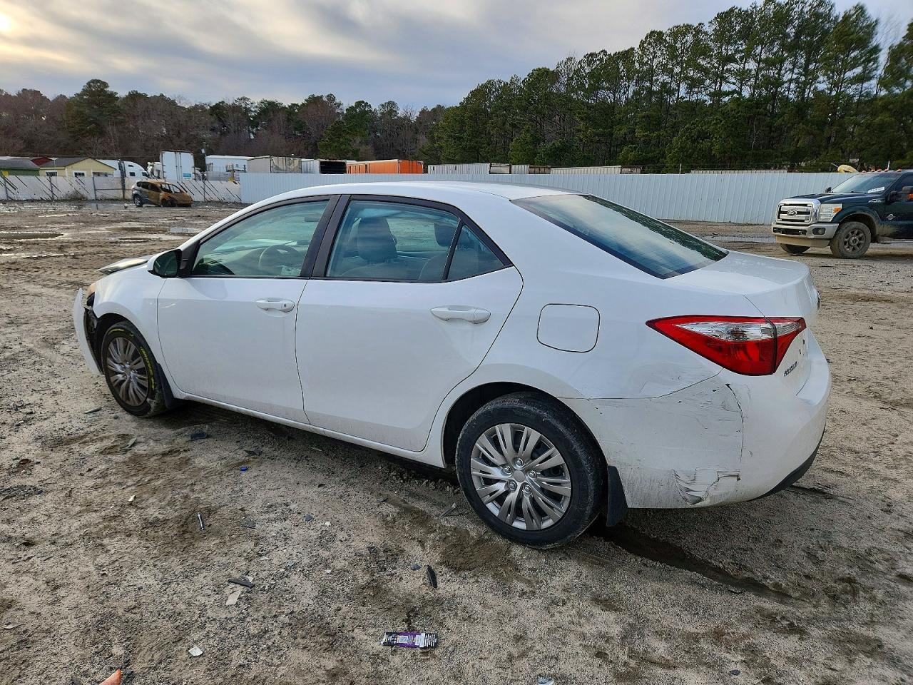 2016 Toyota Corolla - Фото 2