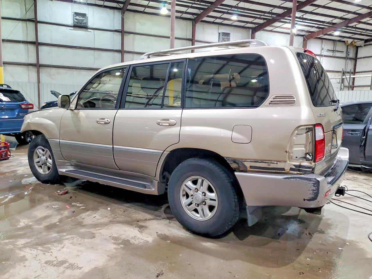 2000 Lexus Lx 470 - Фото 2
