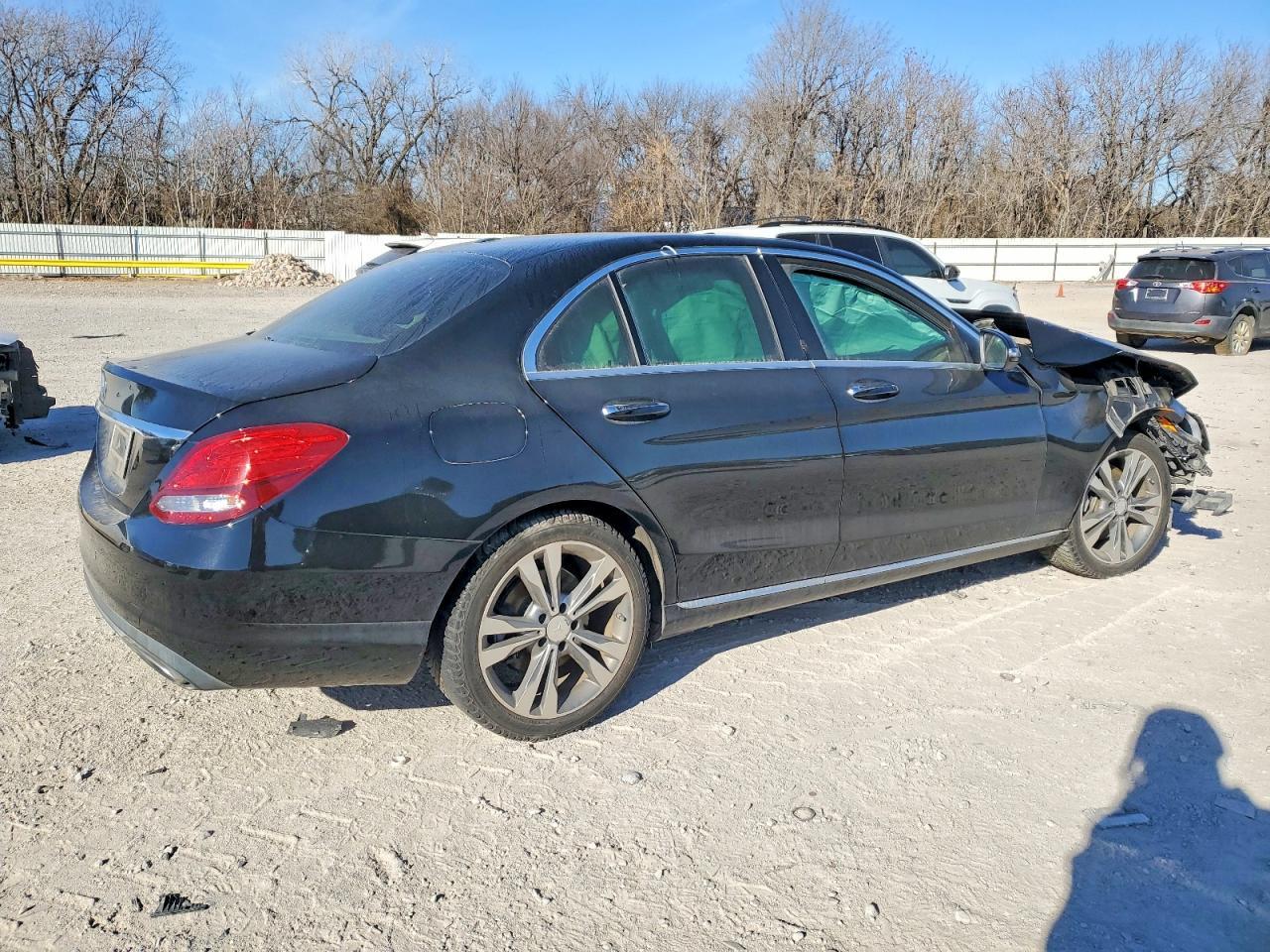 2016 Mercedes-Benz C 300 - Image 3