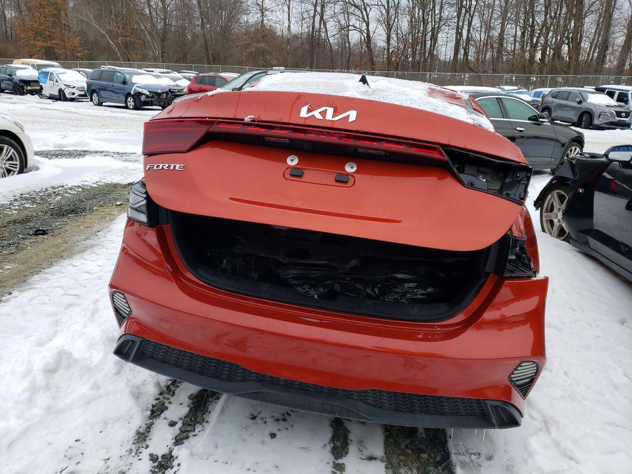 2024 Kia Forte Lx - Фото 6