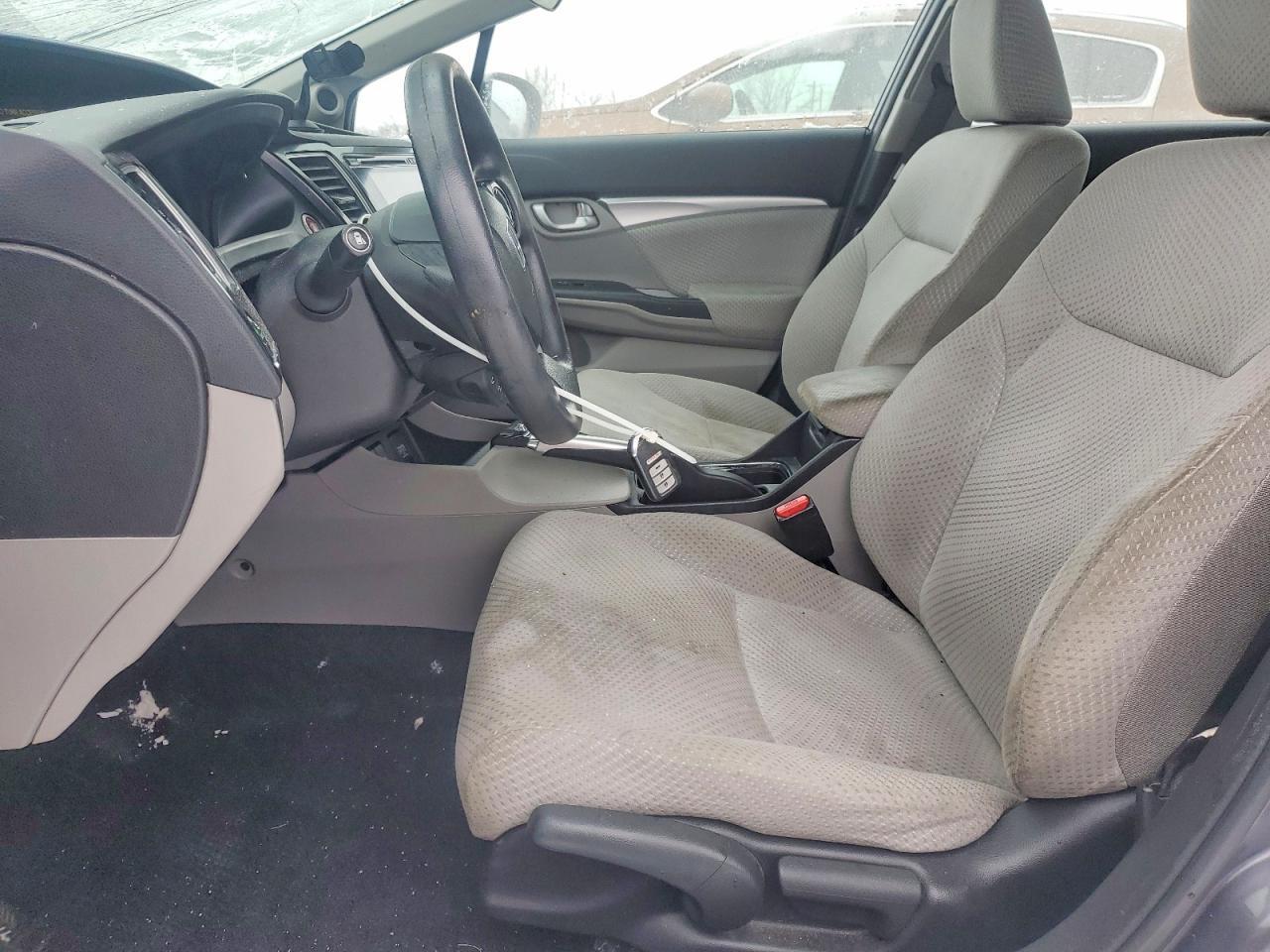 2015 Honda Civic Hybrid - Image 7