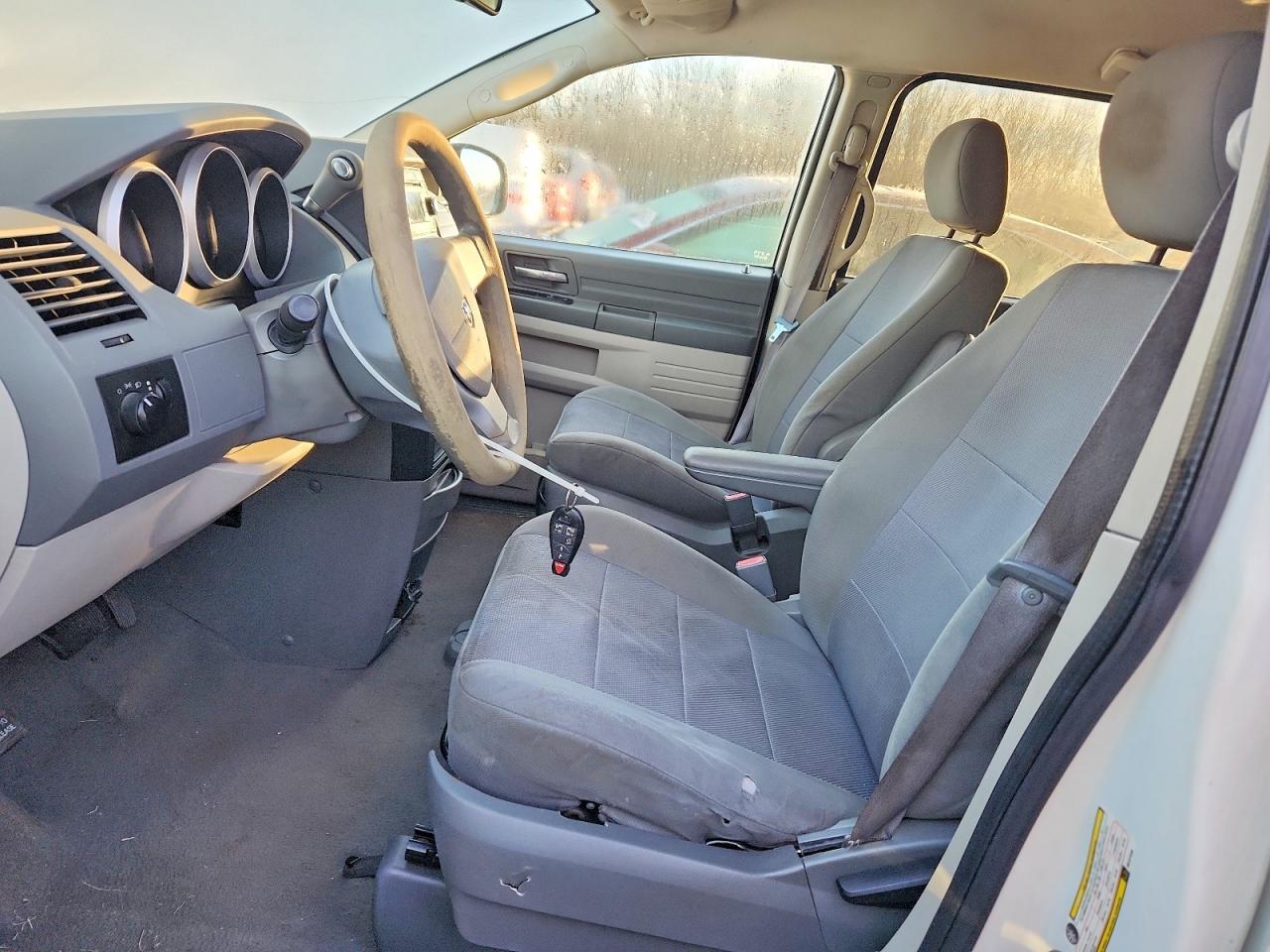 2008 Dodge Grand Caravan Se - Image 7