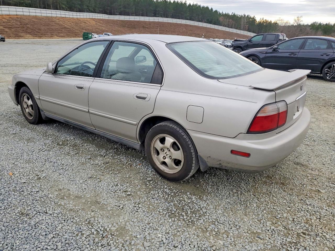 1997 Honda Accord Se - Фото 2