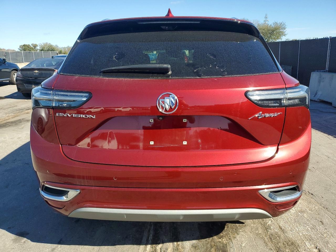 2021 Buick Envision Avenir - Image 6