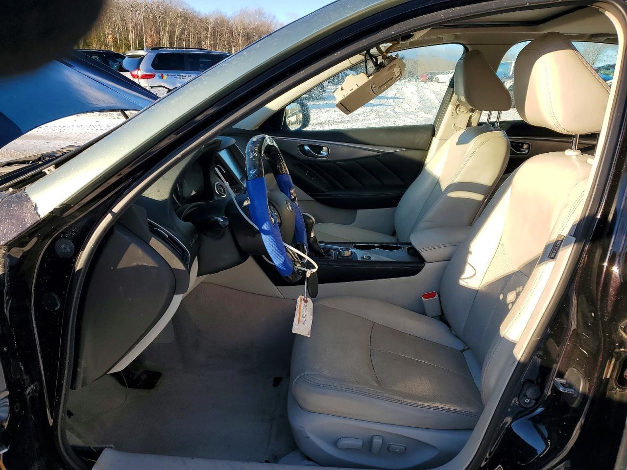 2015 Infiniti Q50 Base - Фото 7