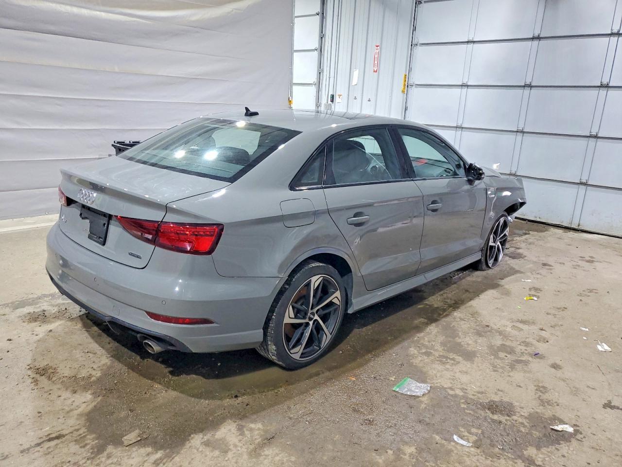 2020 Audi A3 S-Line Premium - Фото 3