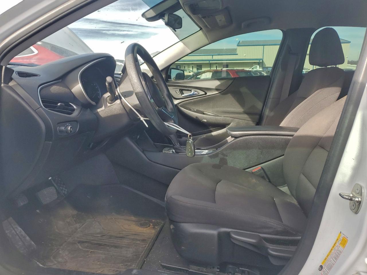 2018 Chevrolet Malibu Ls - Фото 7