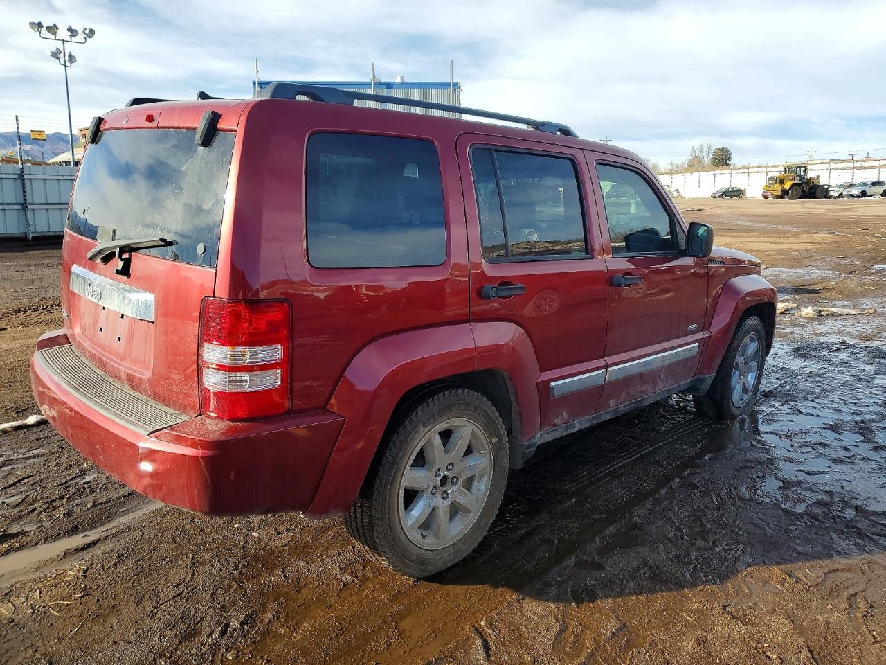 2012 Jeep Liberty - Фото 3