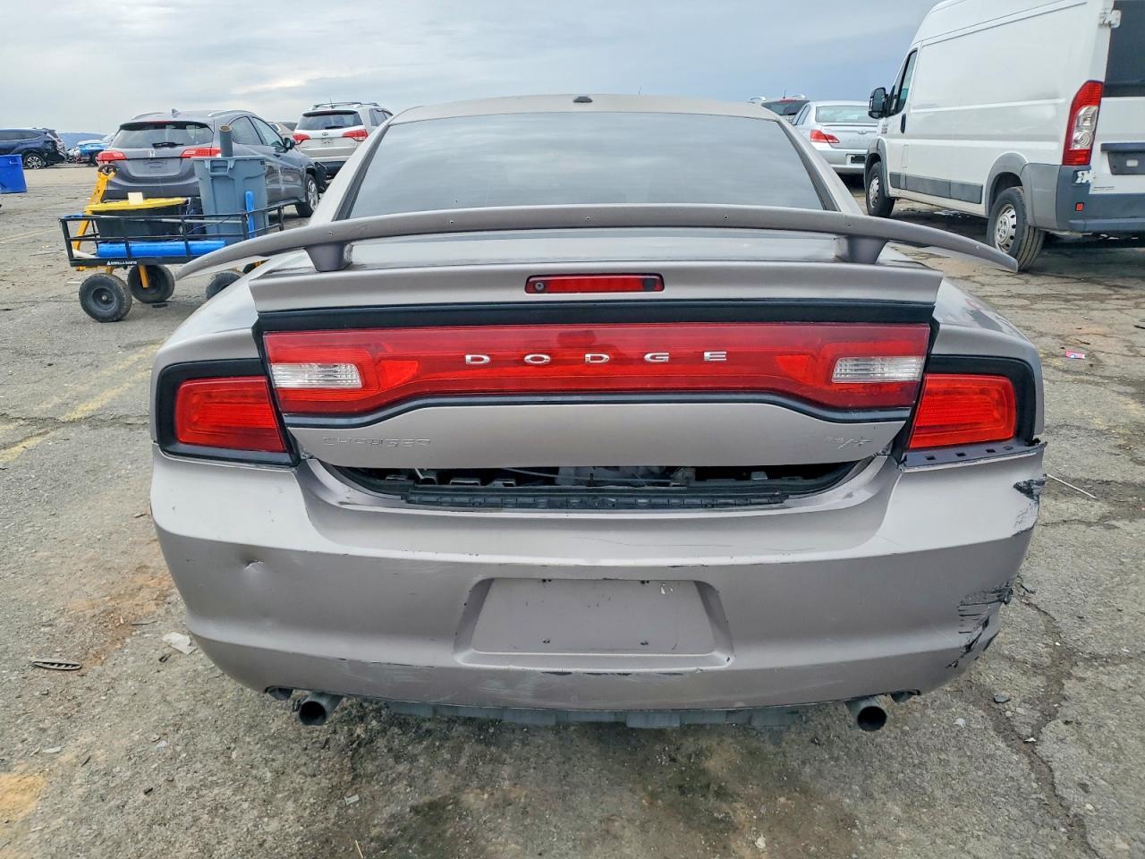 2013 Dodge Charger R - Фото 6