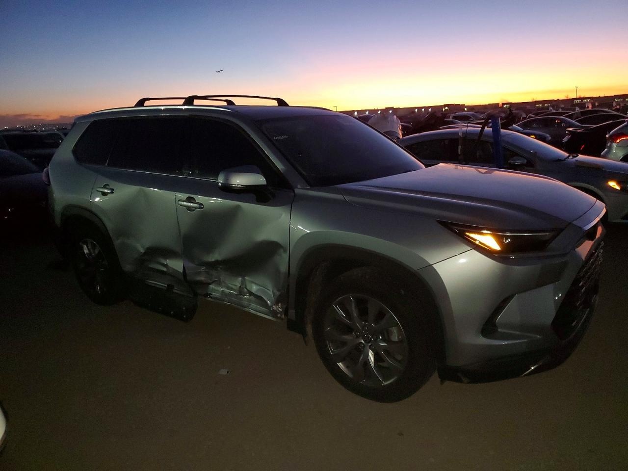 2024 Toyota Grand Highlander Xle - Фото 4