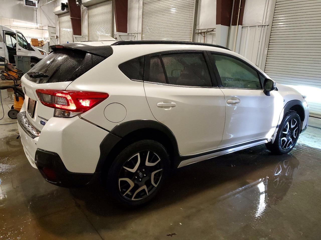2023 Subaru Crosstrek Limited - Image 3