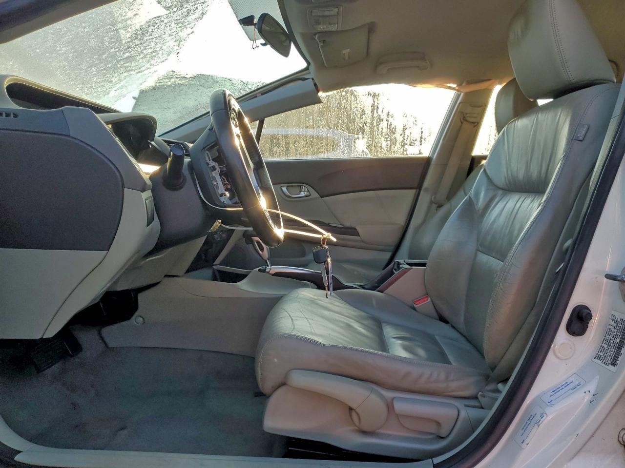 2012 Honda Civic Hybrid L - Фото 7