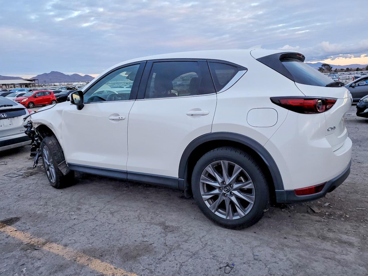 2021 Mazda Cx-5 Grand Touring - Image 2