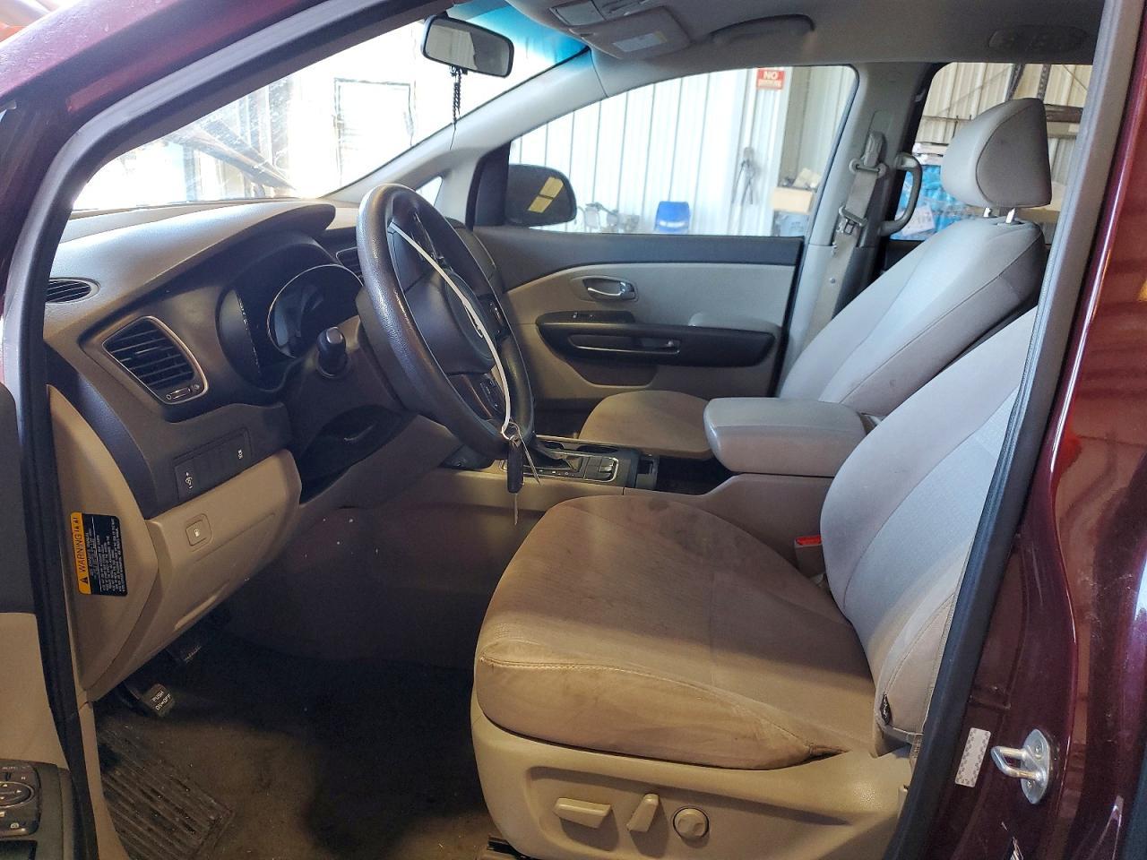 2016 Kia Sedona Lx - Фото 7