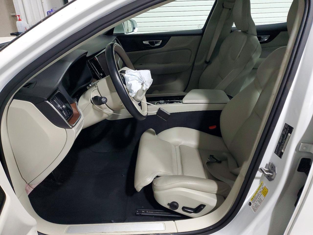 2020 Volvo S60 T5 Inscription - Фото 7