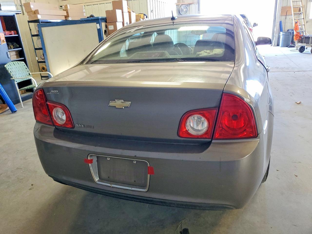 2010 Chevrolet Malibu Ls - Фото 6